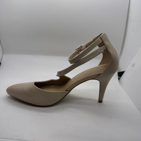 APT.9 DEFINED COMFORT Strappy Closed Toe Tan Heels Sz 8.5 M - Picture 4 of 13
